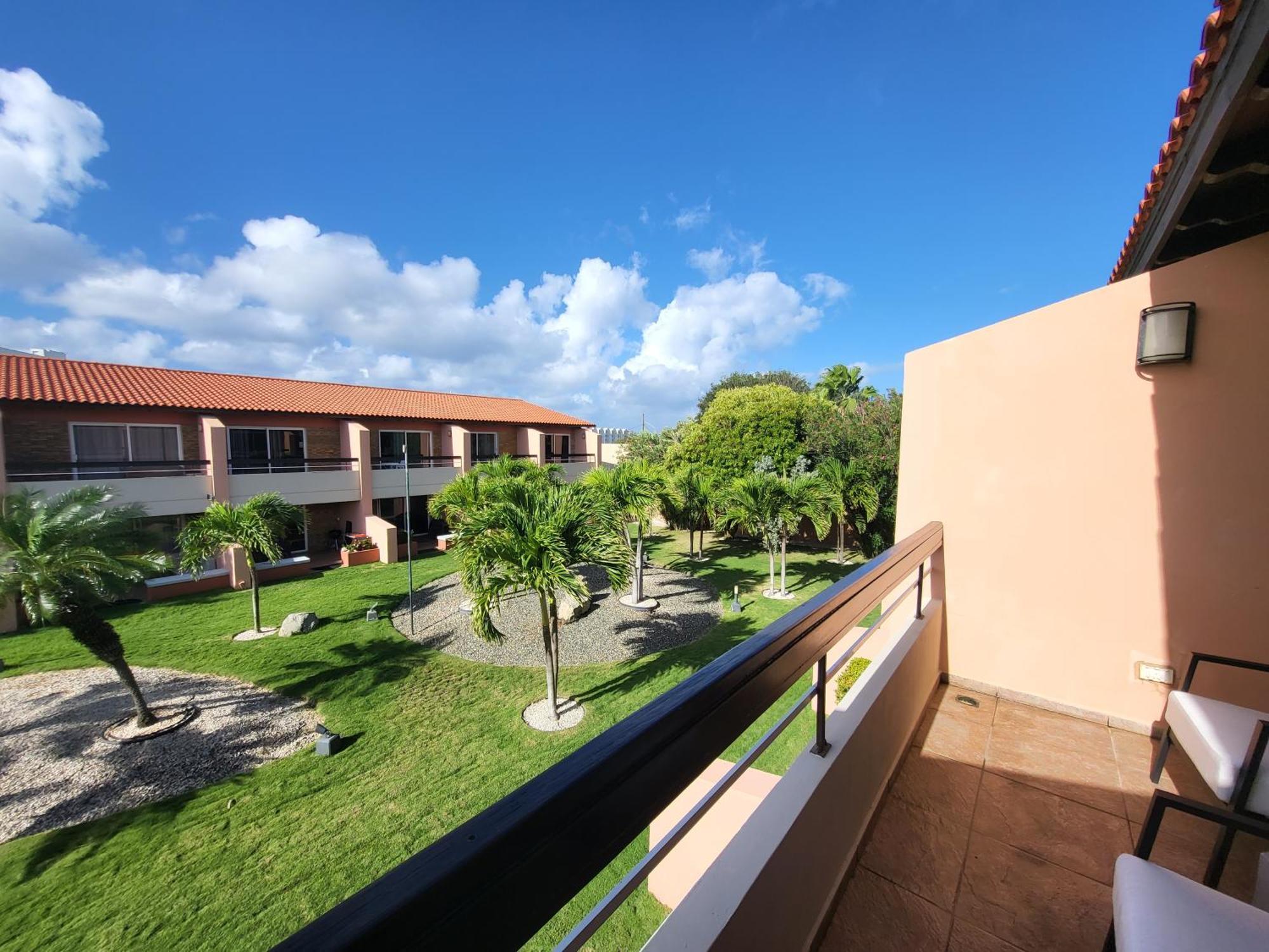 Eagle Beach Steps Away Home Palm Beach Exterior photo