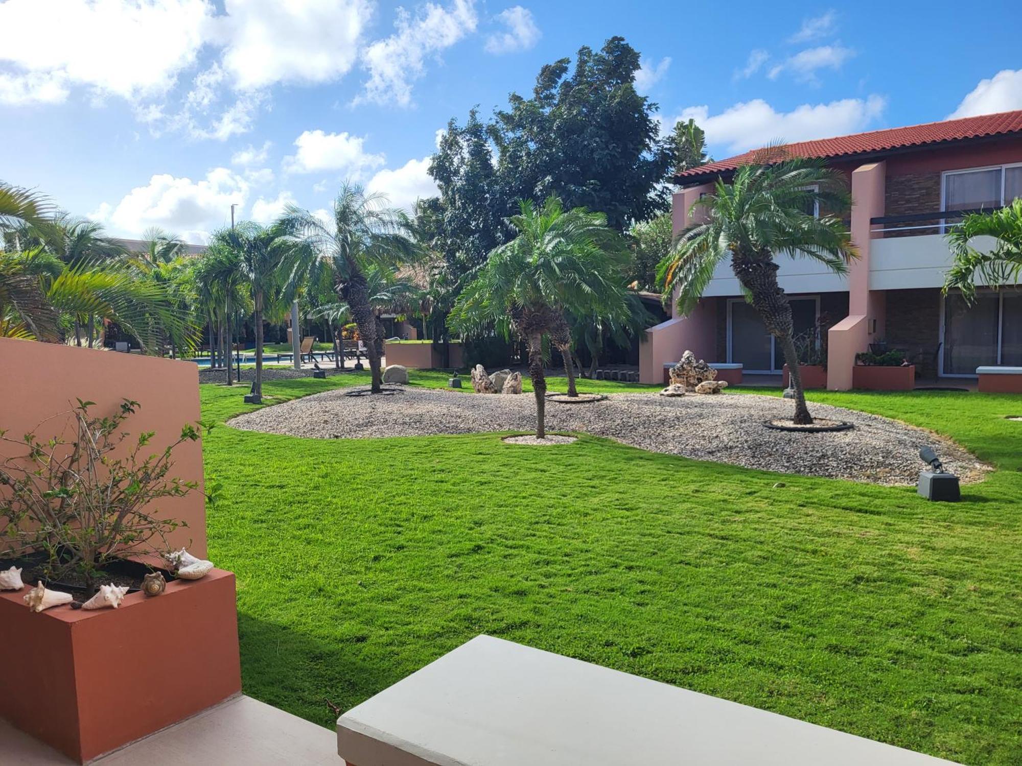 Eagle Beach Steps Away Home Palm Beach Exterior photo