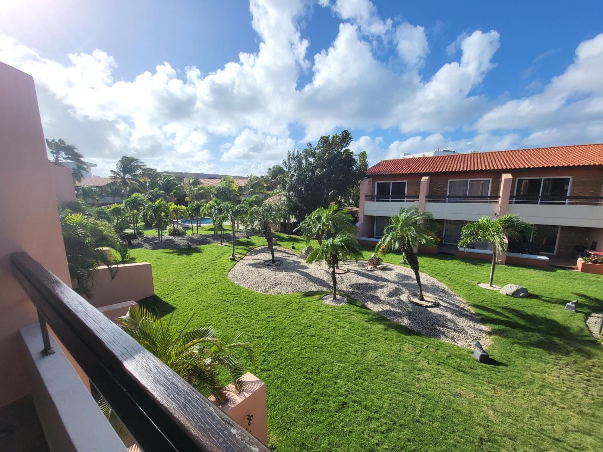 Eagle Beach Steps Away Home Palm Beach Exterior photo