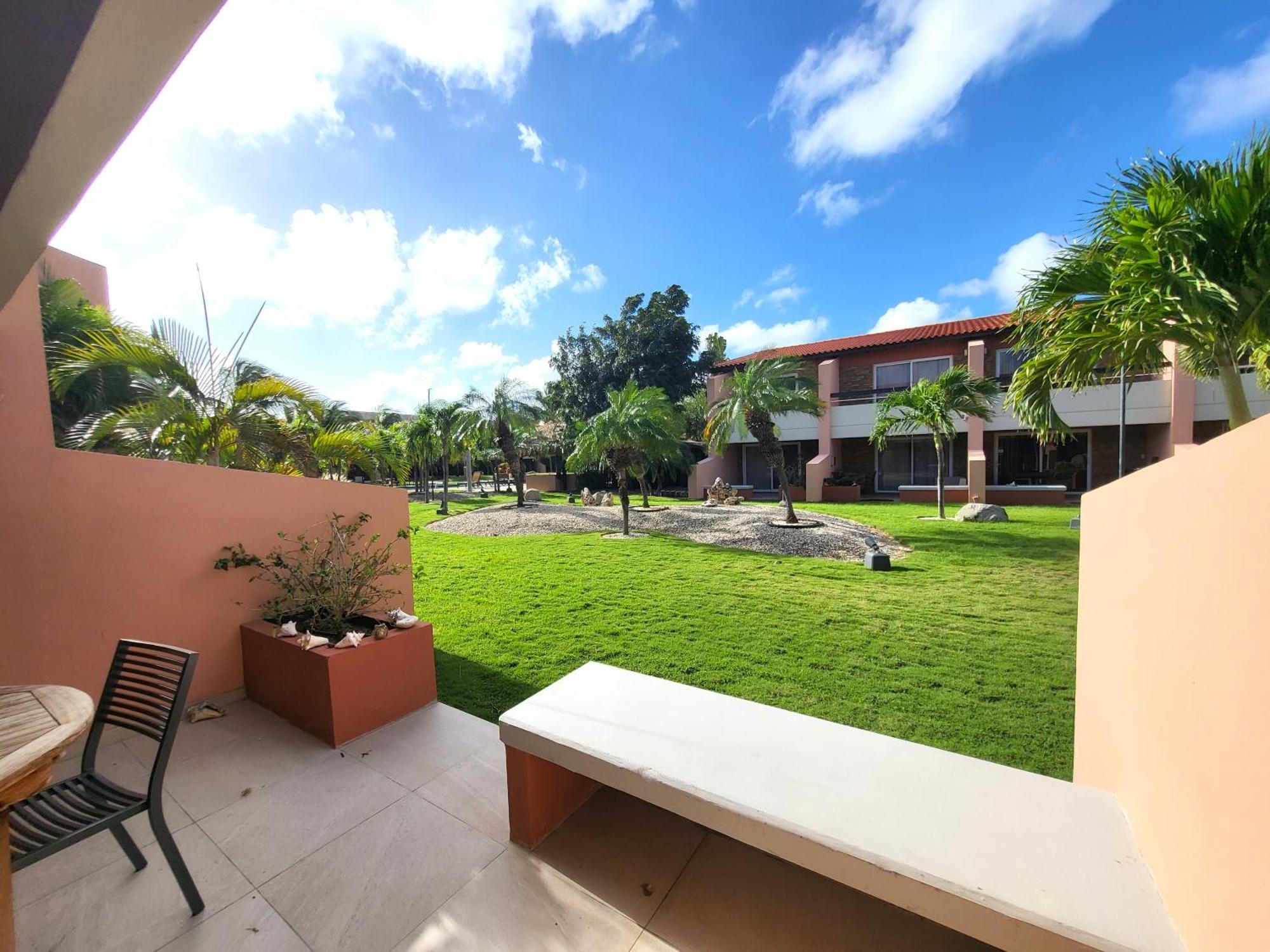 Eagle Beach Steps Away Home Palm Beach Exterior photo