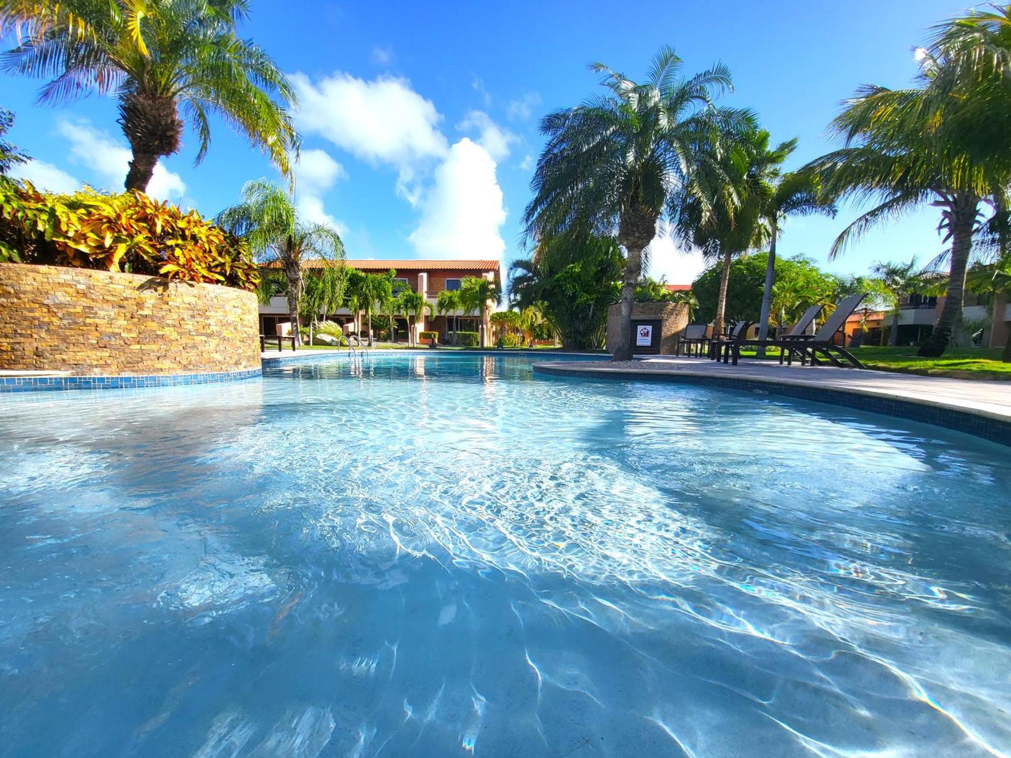 Eagle Beach Steps Away Home Palm Beach Exterior photo